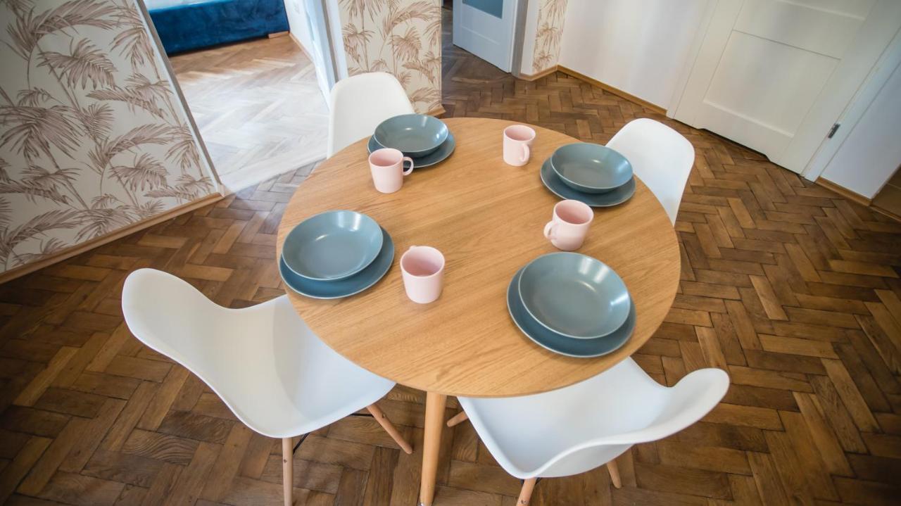 Apartament Meiselsa 3 Lägenhet Krasków Exteriör bild