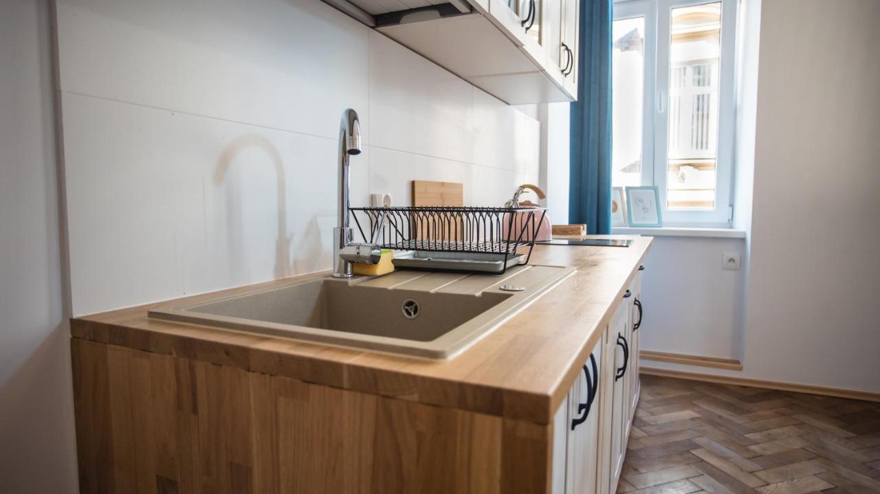Apartament Meiselsa 3 Lägenhet Krasków Exteriör bild