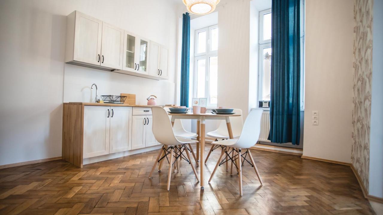 Apartament Meiselsa 3 Lägenhet Krasków Exteriör bild